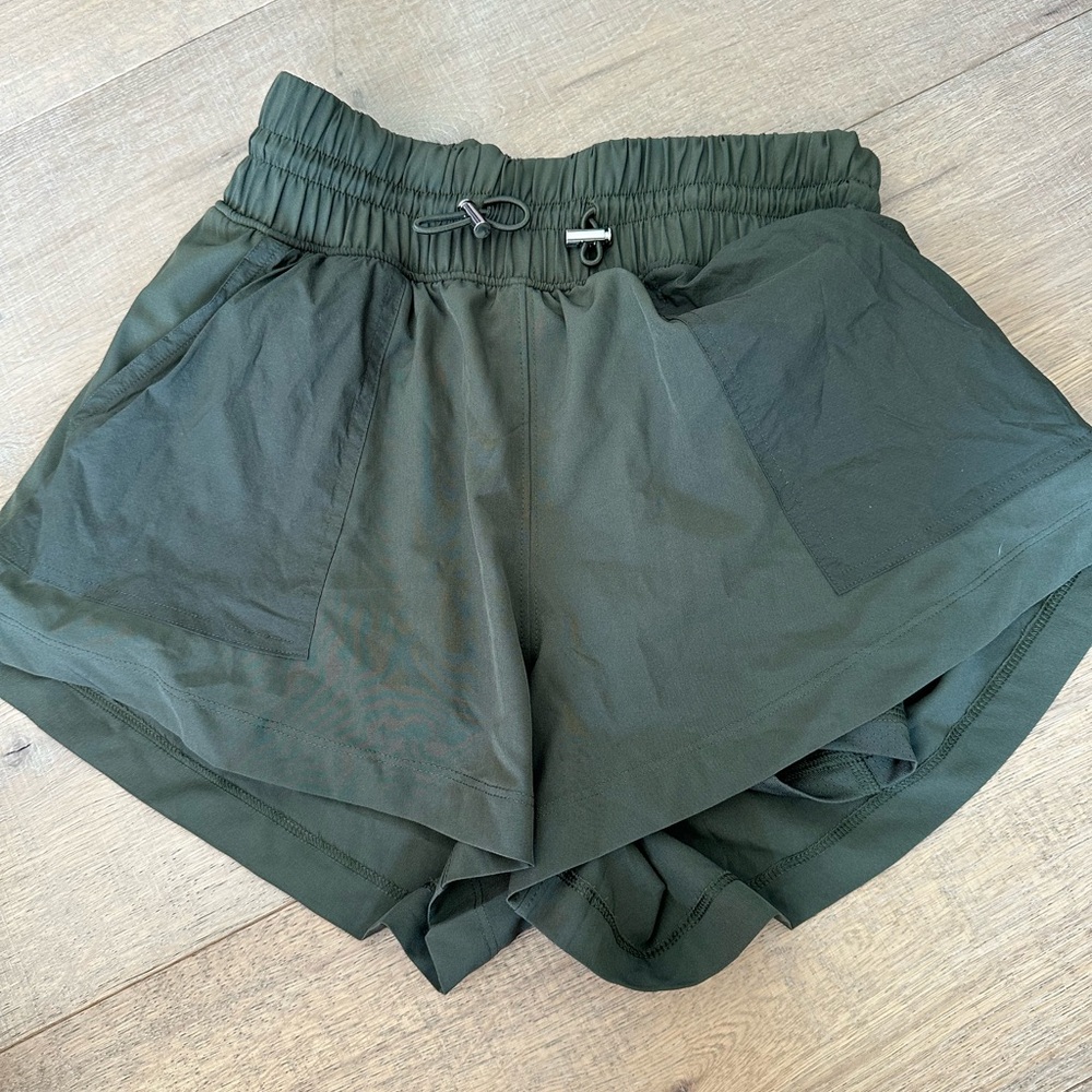 Never worn